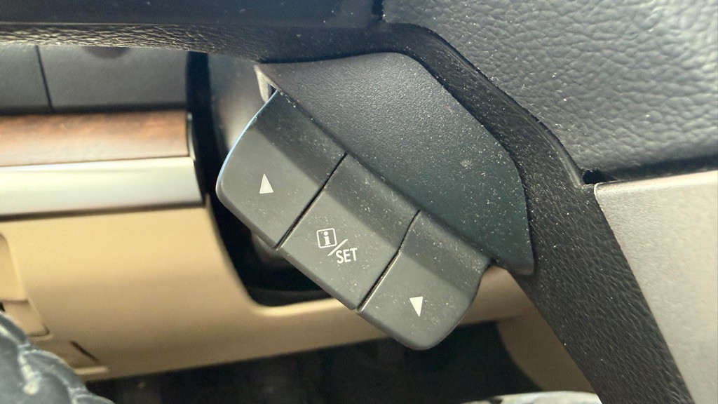 2017 Subaru Outback Image 41