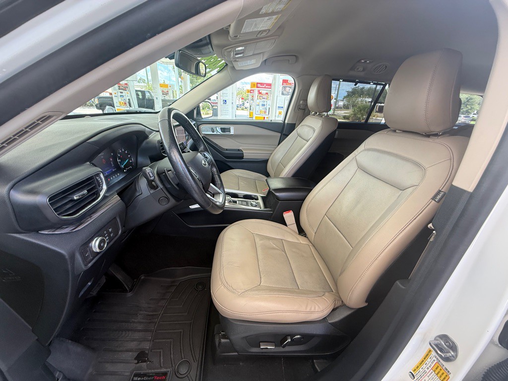 2020 Ford Explorer Image 22