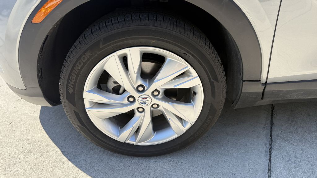 2025 Buick Enclave Image 12