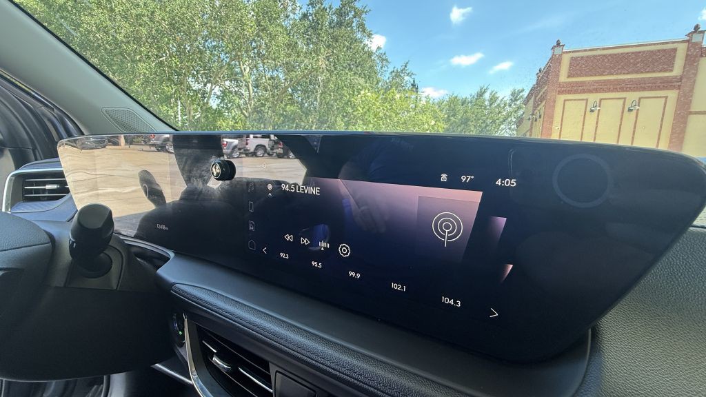 2025 Buick Enclave Image 21