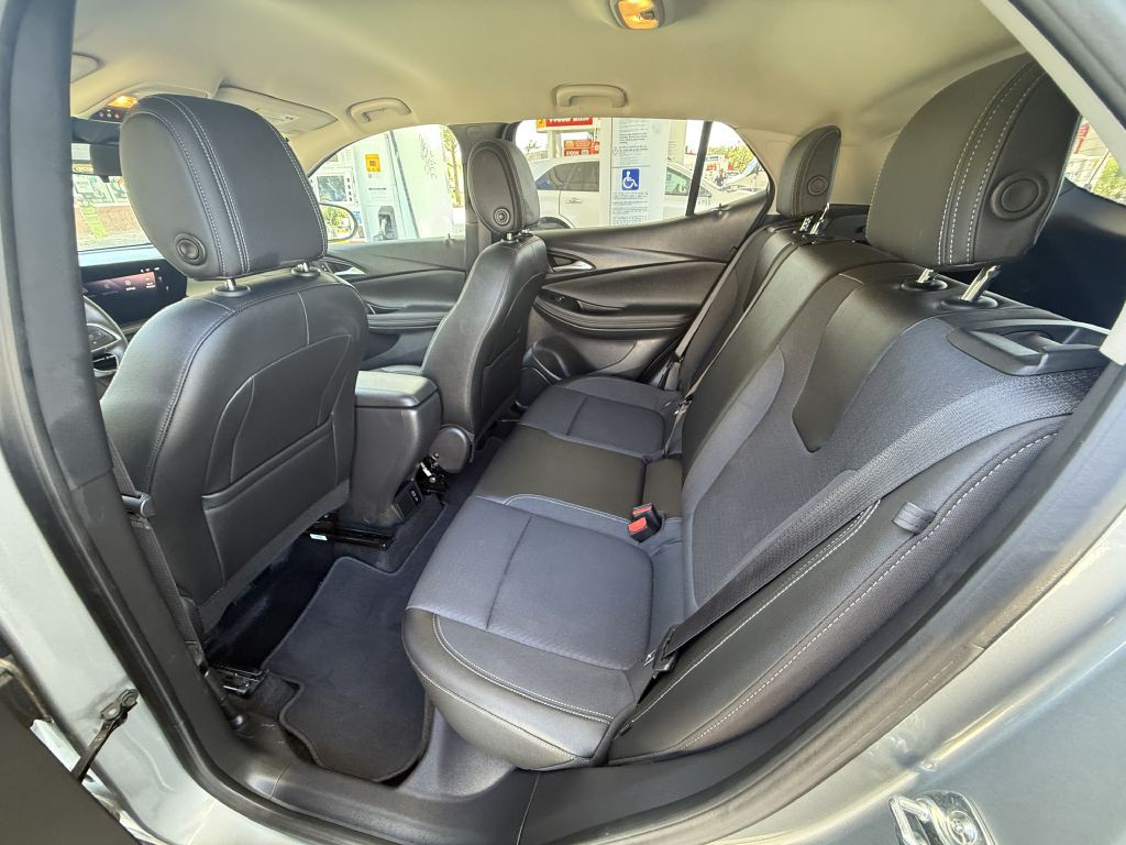2025 Buick Enclave Image 42
