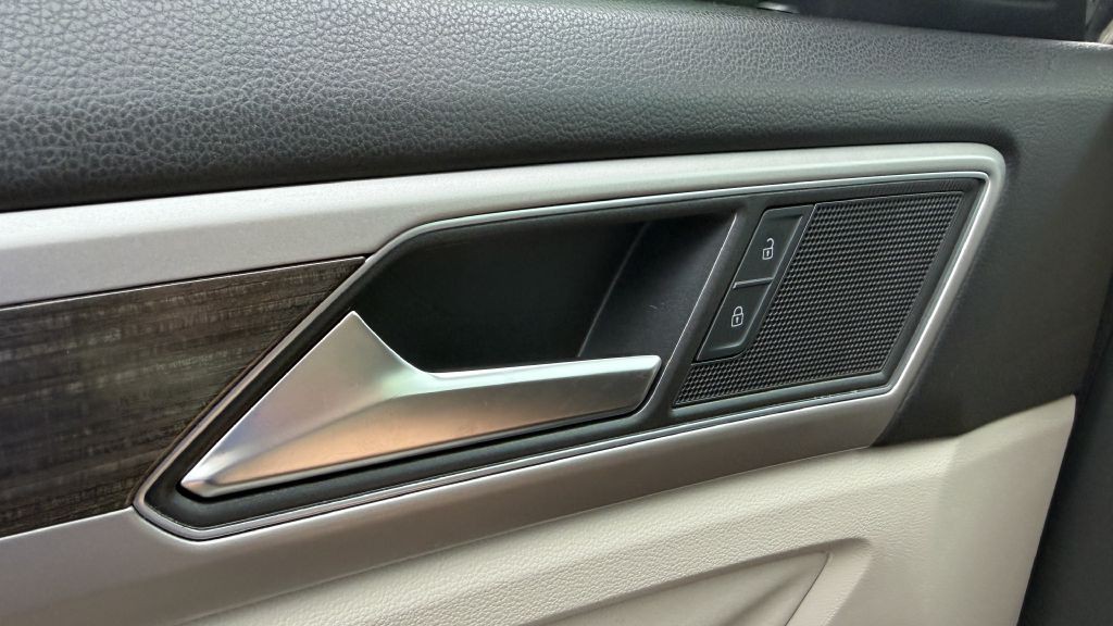2018 Volkswagen Atlas Image 45