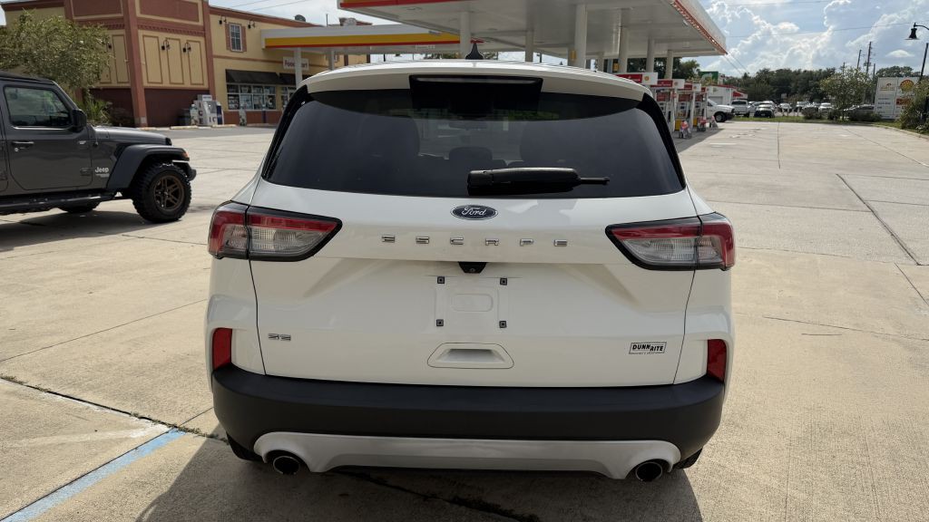 2021 Ford Escape Image 6