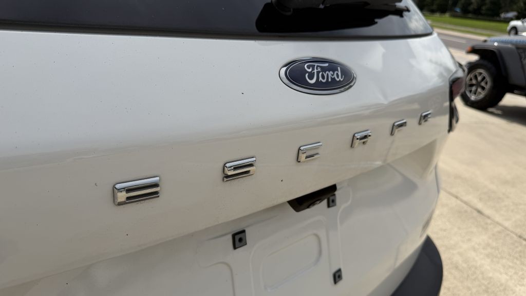 2021 Ford Escape Image 15