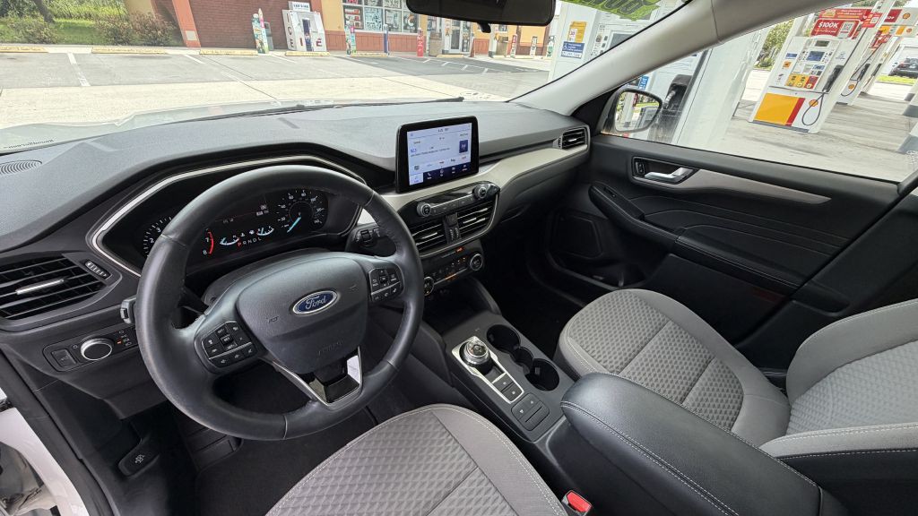 2021 Ford Escape Image 19