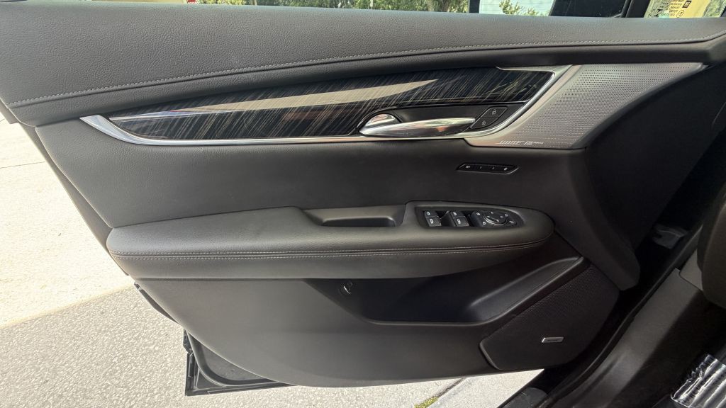 2023 Cadillac XT6 Image 52
