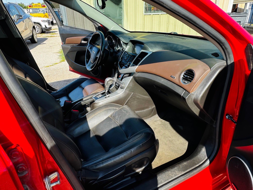 2015 Chevrolet Cruze Image 8