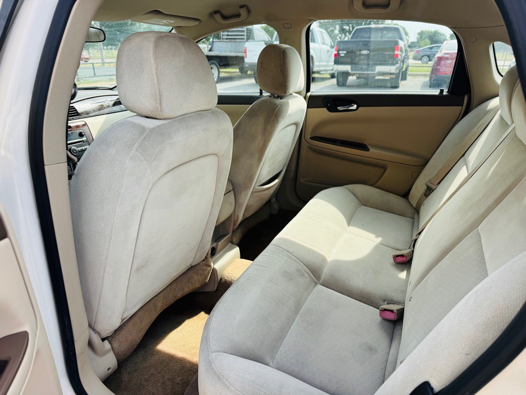 2008 Chevrolet Impala Image 8