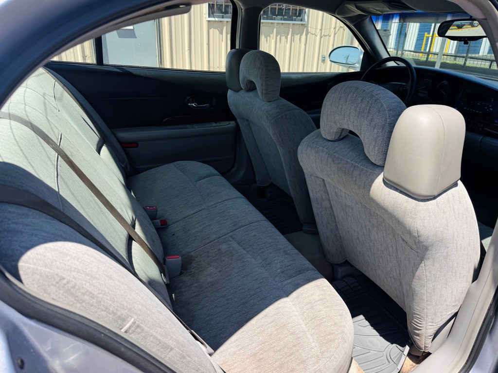 2005 Buick LeSabre Image 8