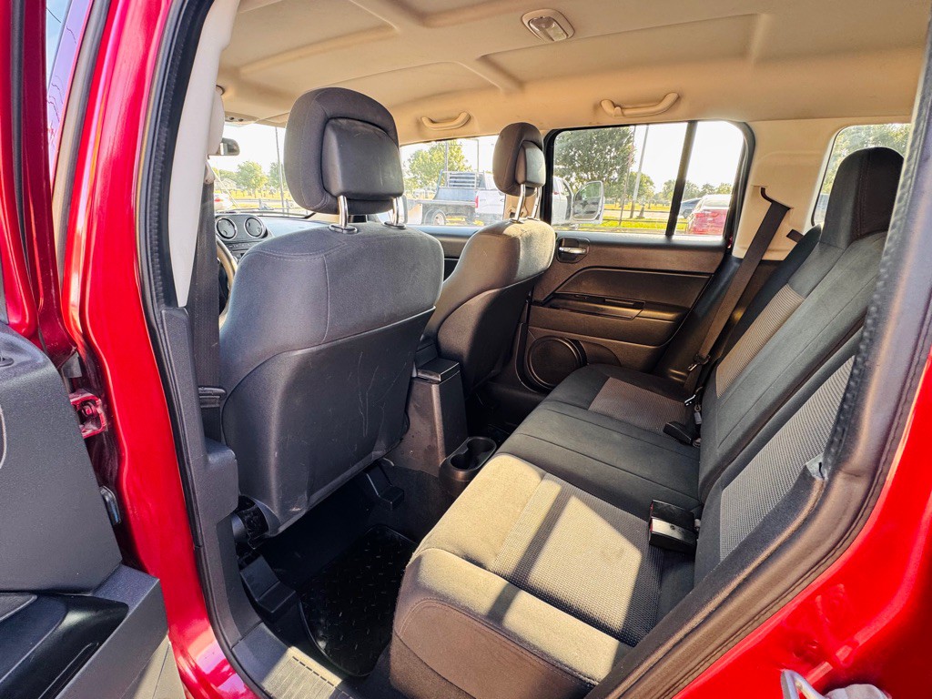 2012 Jeep Patriot Image 6