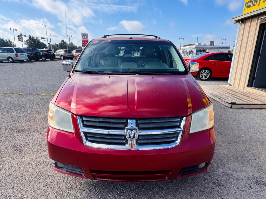 2008 Dodge Grand Caravan Image 1