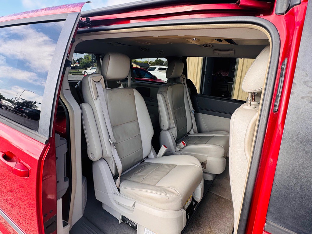 2008 Dodge Grand Caravan Image 9