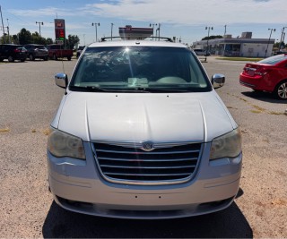 Image for 2008 Chrysler Town & Country Touring ID: 6866671