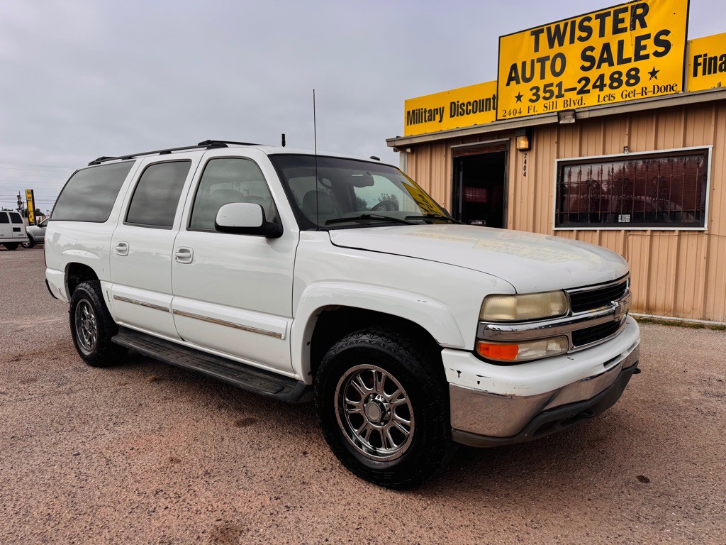 2002 Chevrolet Suburban Image 5
