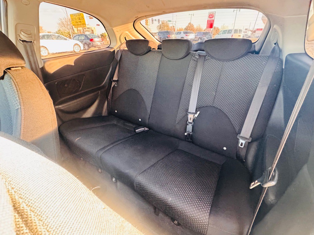 2007 Hyundai Accent Image 7