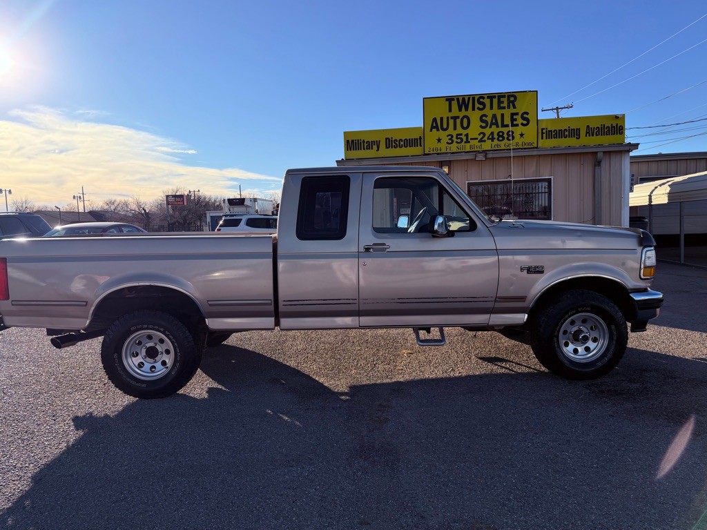 1992 Ford F-150 Image 3