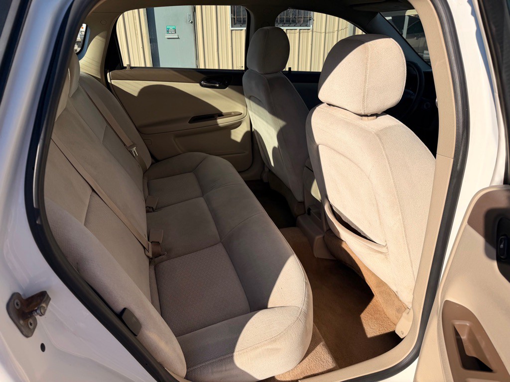 2008 Chevrolet Impala Image 9