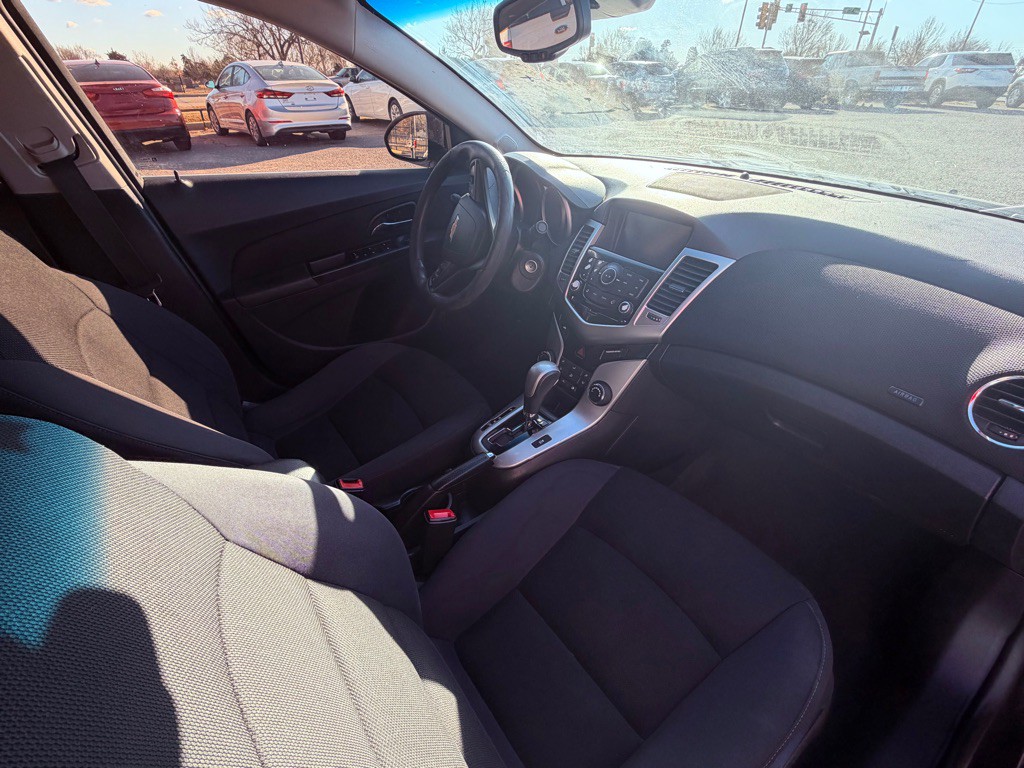 2016 Chevrolet Cruze Image 7