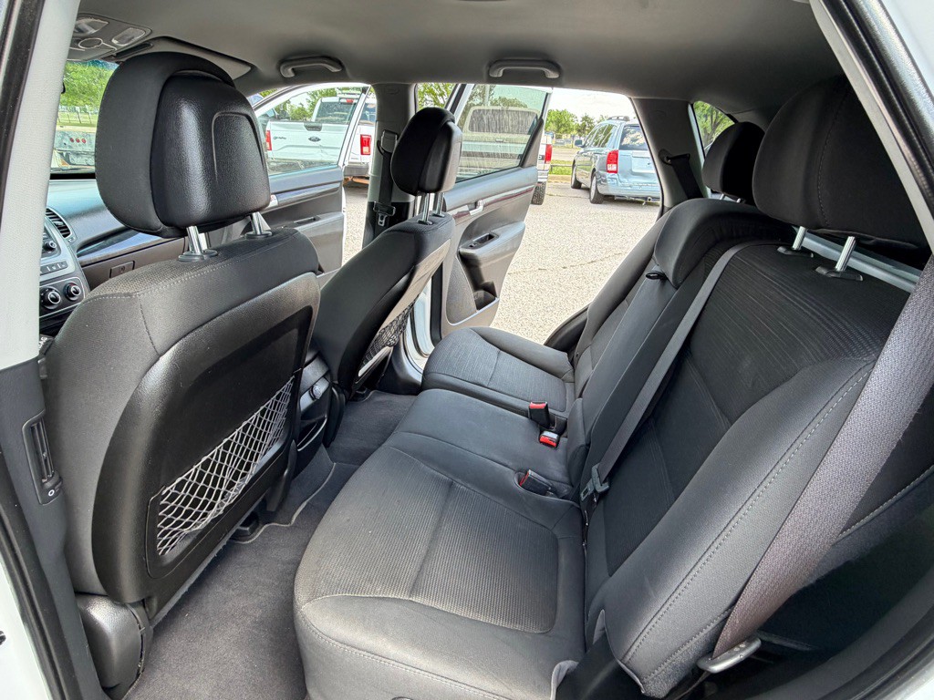 2015 Kia Sorento Image 7