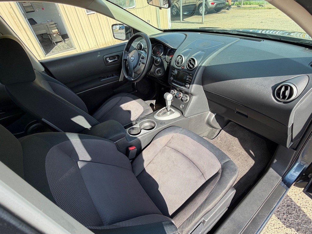 2013 Nissan Rogue Image 7