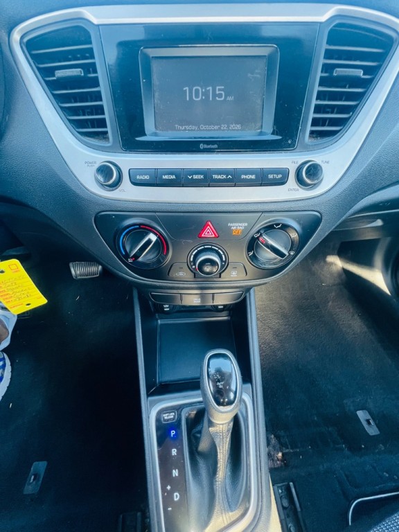 2019 Hyundai Accent Image 13