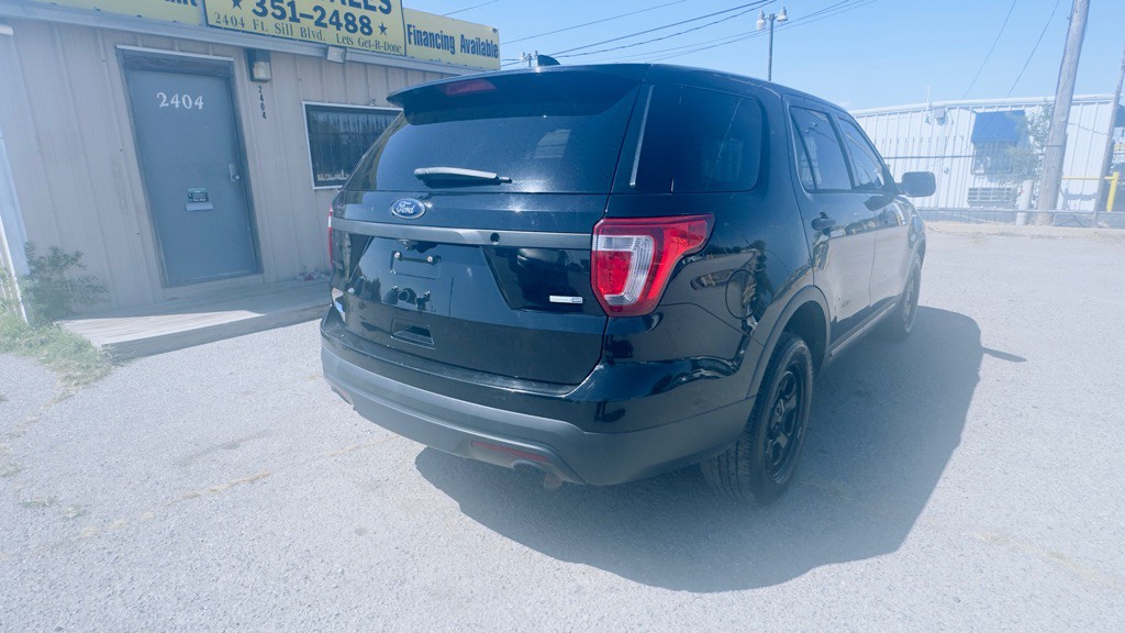 2017 Ford Explorer Image 4