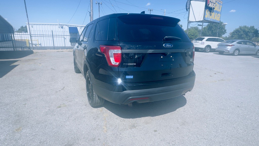 2017 Ford Explorer Image 5