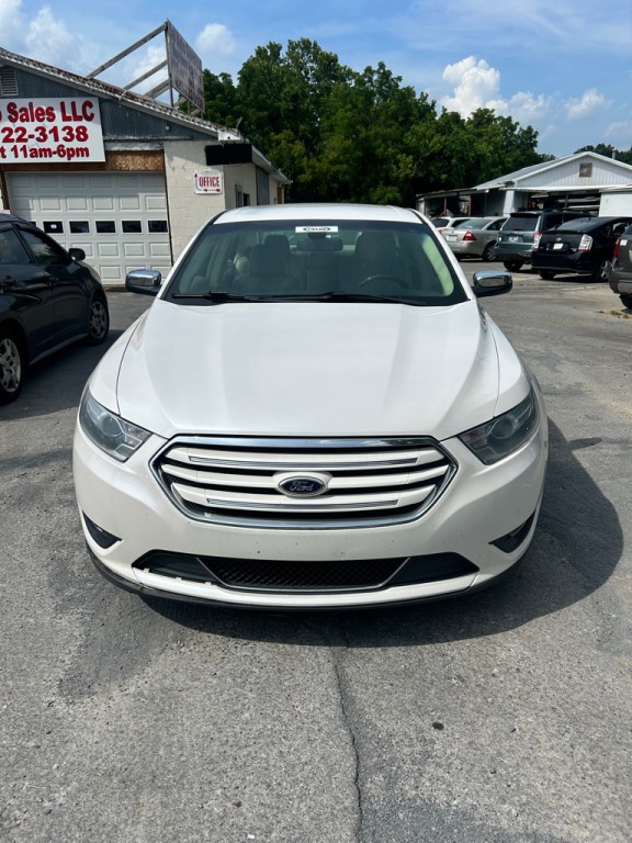 2013 Ford Taurus Image 2