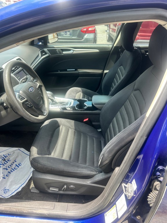 2014 Ford Fusion Image 8