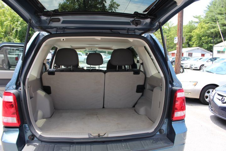 2010 Ford Escape Image 9