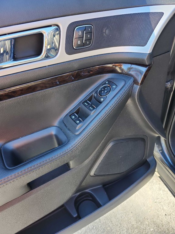 2015 Ford Explorer Image 6