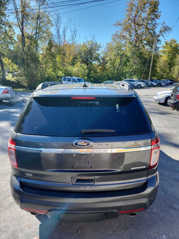 2015 Ford Explorer Image 15