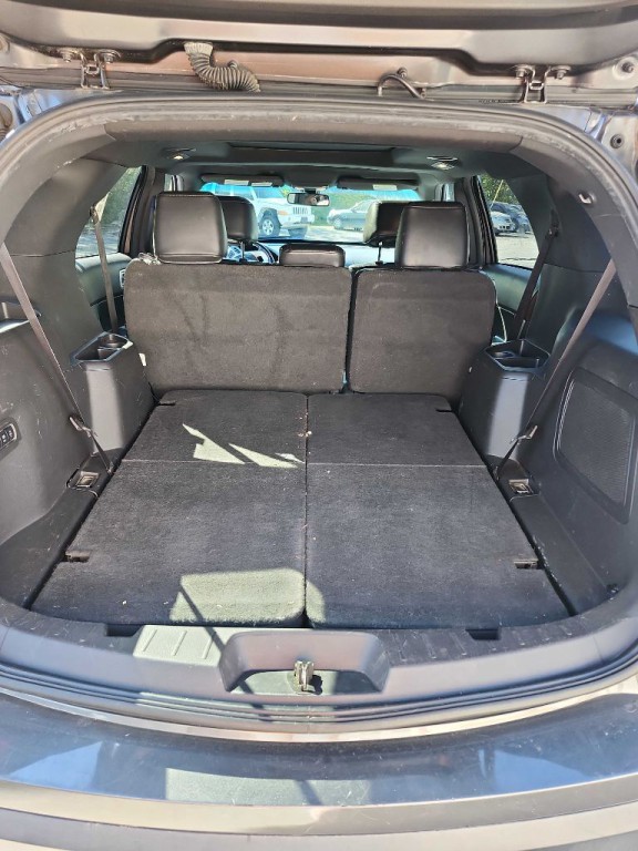 2015 Ford Explorer Image 17