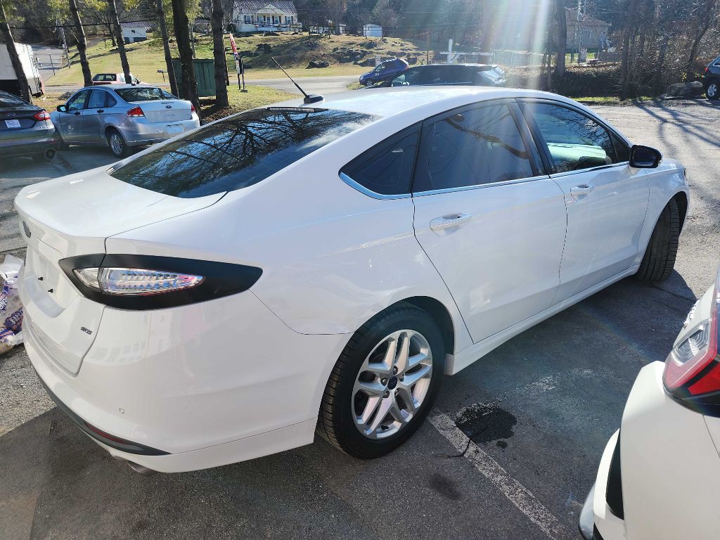 2016 Ford Fusion Image 5