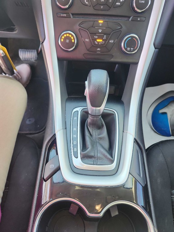 2016 Ford Fusion Image 13