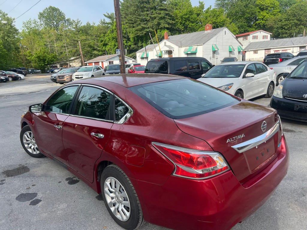 2014 Nissan Altima Image 4