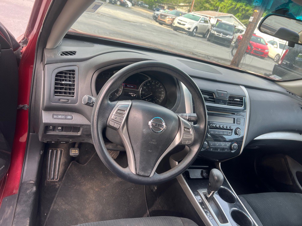 2014 Nissan Altima Image 5
