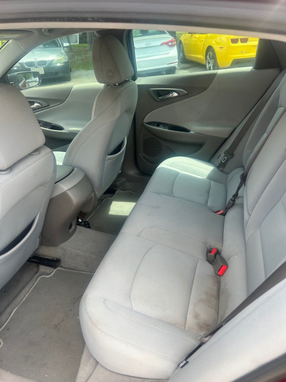 2016 Chevrolet Malibu Image 6