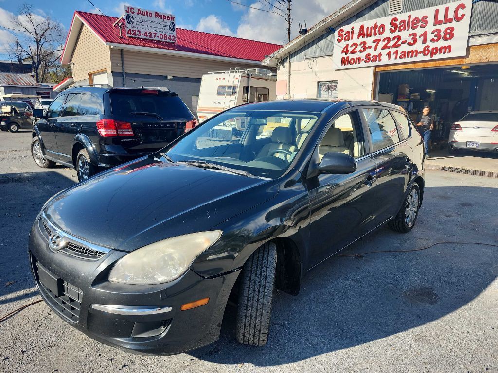 2010 Hyundai Elantra Image 1