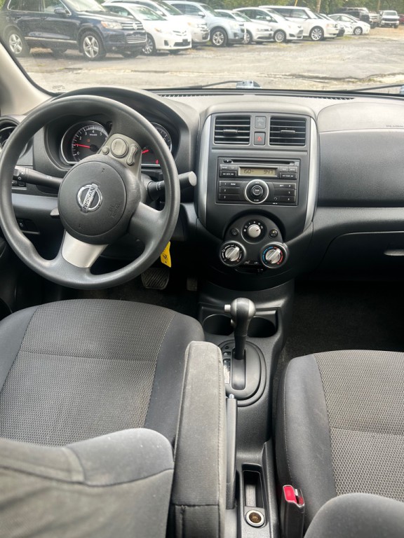 2013 Nissan Versa Image 8
