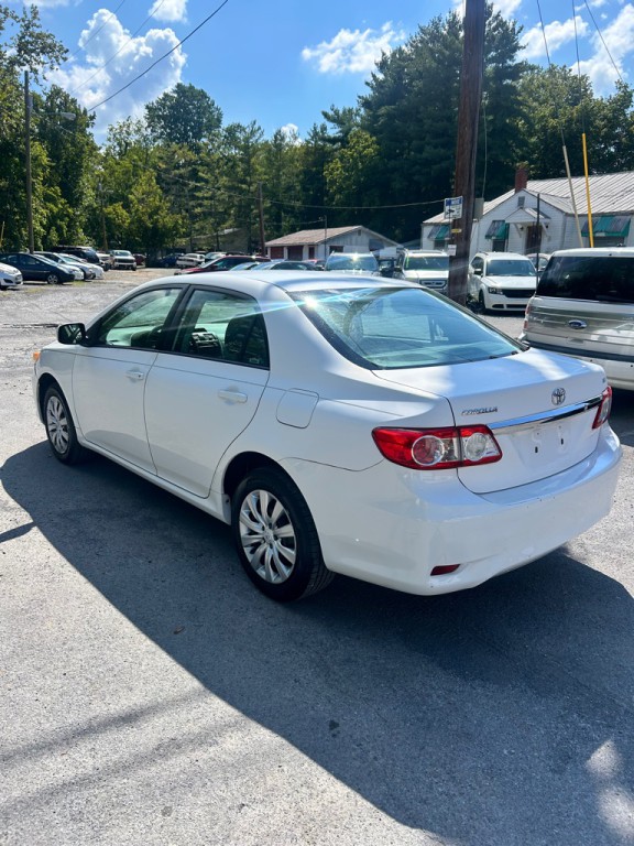 2012 Toyota Corolla Image 3