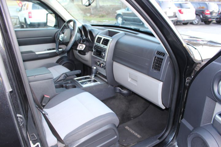 2008 Dodge Nitro Image 9