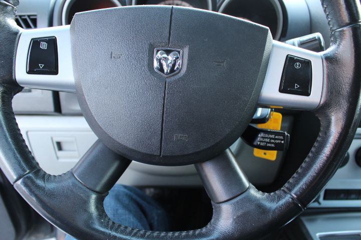 2008 Dodge Nitro Image 17