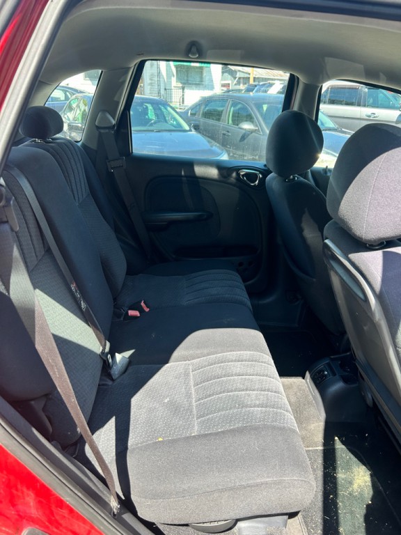 2005 Chrysler PT Cruiser Image 5