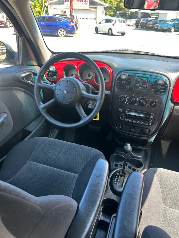 2005 Chrysler PT Cruiser Image 7