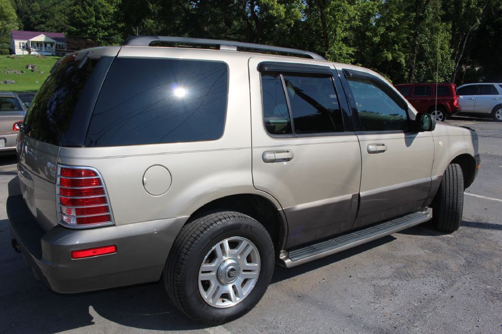 2004 Mercury Mountaineer Image 3