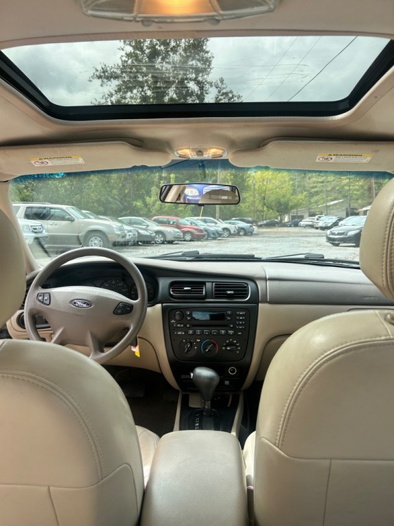 2002 Ford Taurus Image 7