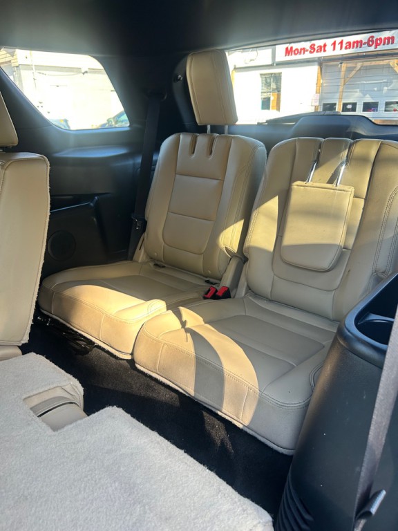 2016 Ford Explorer Image 6