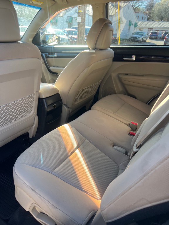 2014 Kia Sorento Image 7
