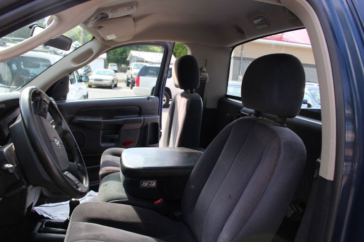 2004 Dodge Ram 1500 Image 10